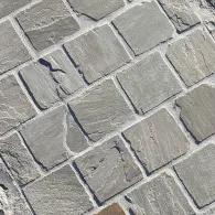 Kandla gres Platinus 14x20x5-7 Grijs  (  340 suks per krat met voeg 32 stuks per M2 )