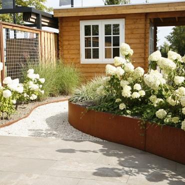 *Borderpaneel flex 220x56 CORTEN incl.3 U profielen, 3 spankettingen en 6 grondpennen
